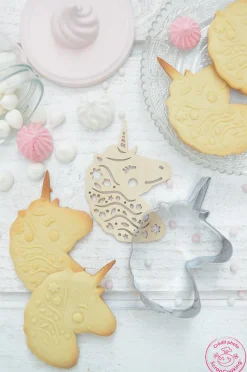 Emporte-pièce et embosseur bois licorne
