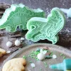 Emporte-pièces éjecteurs pour biscuits Dinosaure x2