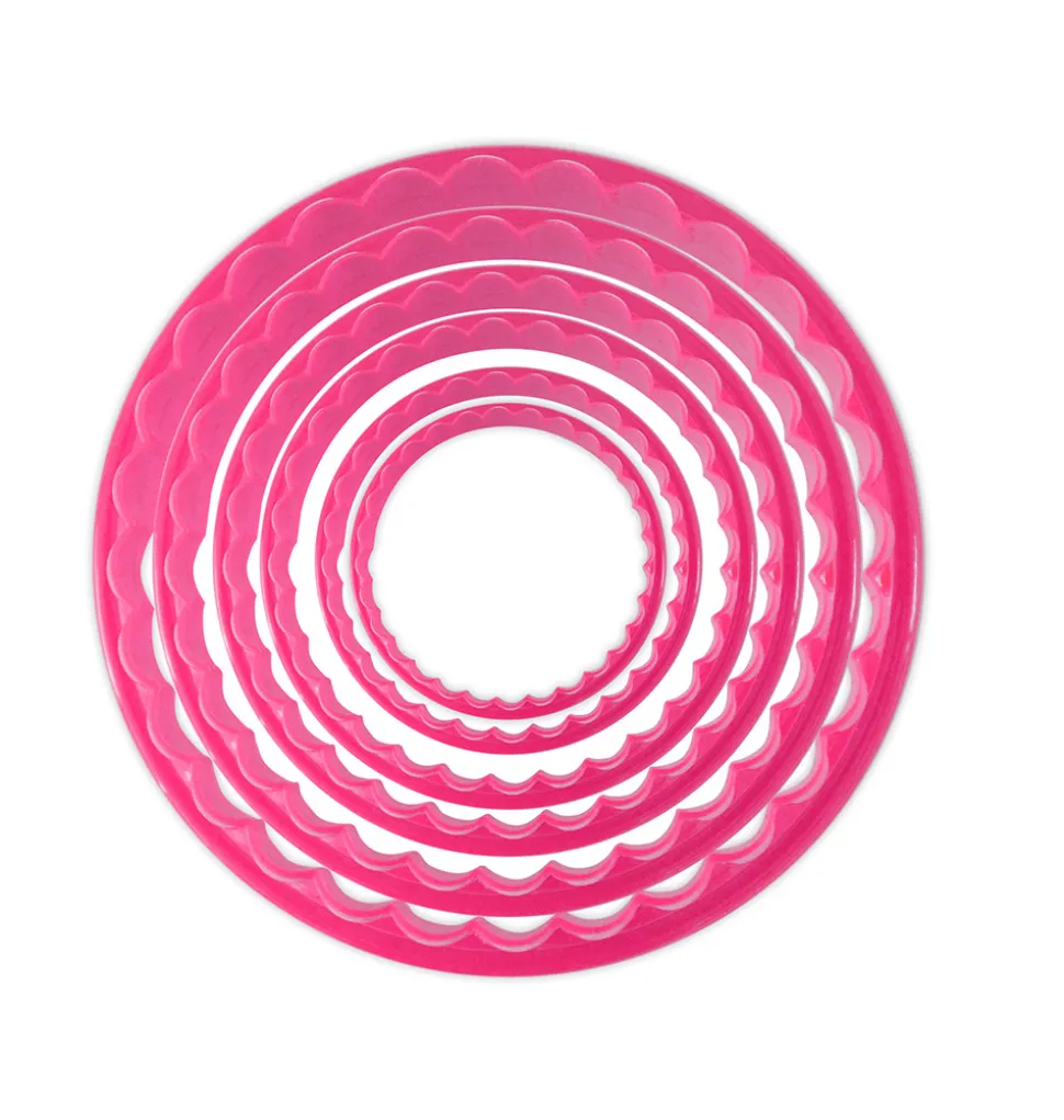 6 emporte-pièces ronds, lisses ou cannelés