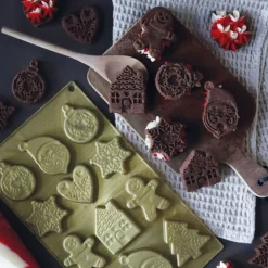 Moule en silicone pour biscuits & sablés de Noël - 12 empreintes