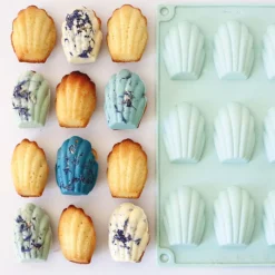 Moule silicone pour madeleines