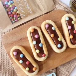 Pack biscuits finger caramel